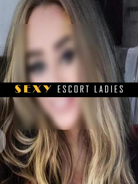 Jessy - Super Busty English Party Girl Escort