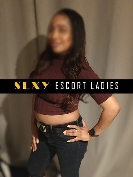 Selina - GFE Ebony Escort